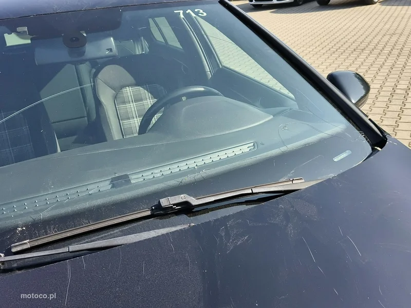 Volkswagen Golf VII 20