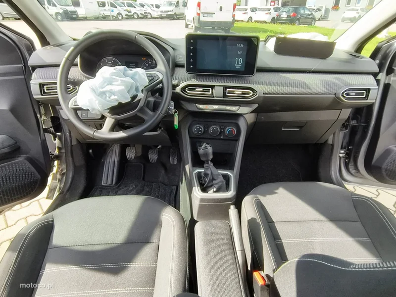 Dacia Jogger 10