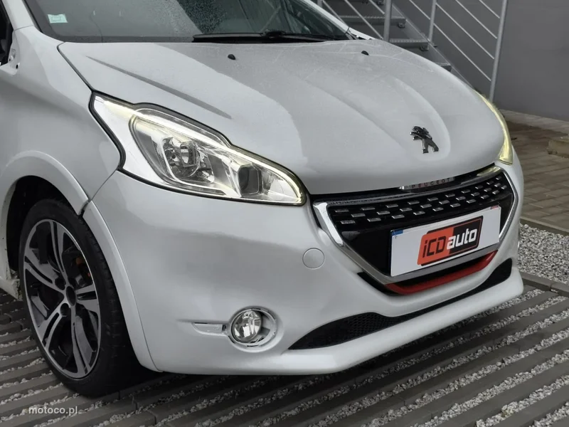 Peugeot 208 18