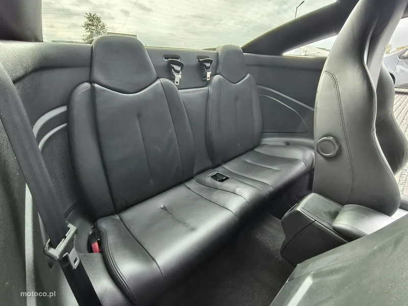 Peugeot RCZ 18