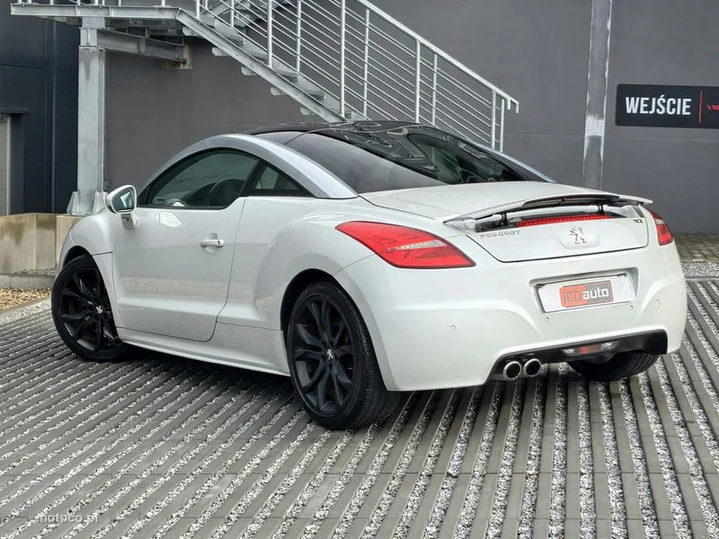 Peugeot RCZ 5