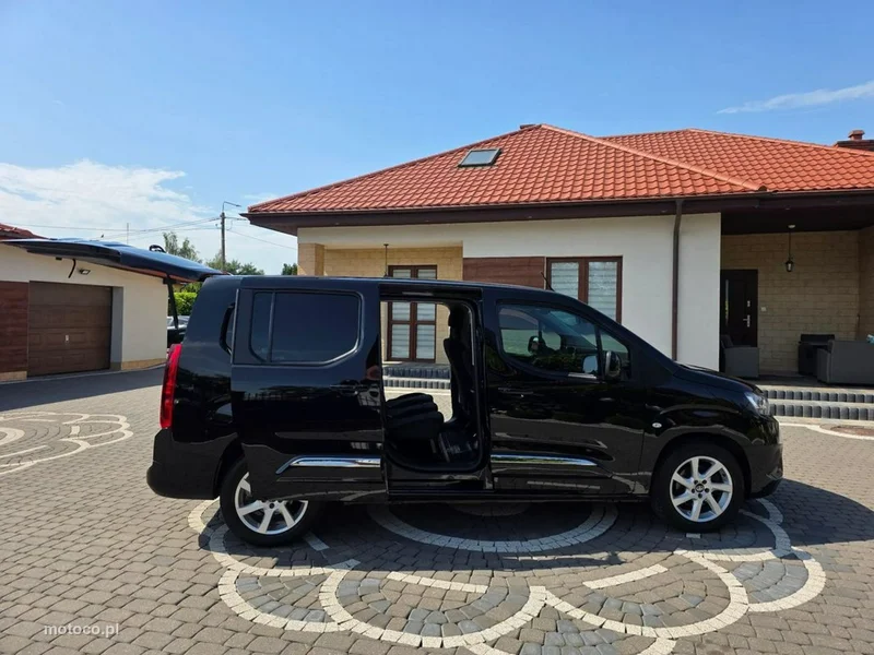 Toyota Proace City Verso 9