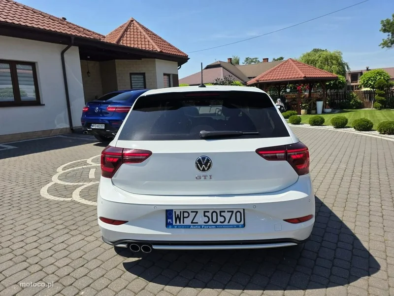 Volkswagen Polo VI AW 7