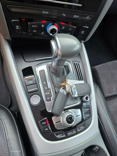 Audi Q5 8R 21