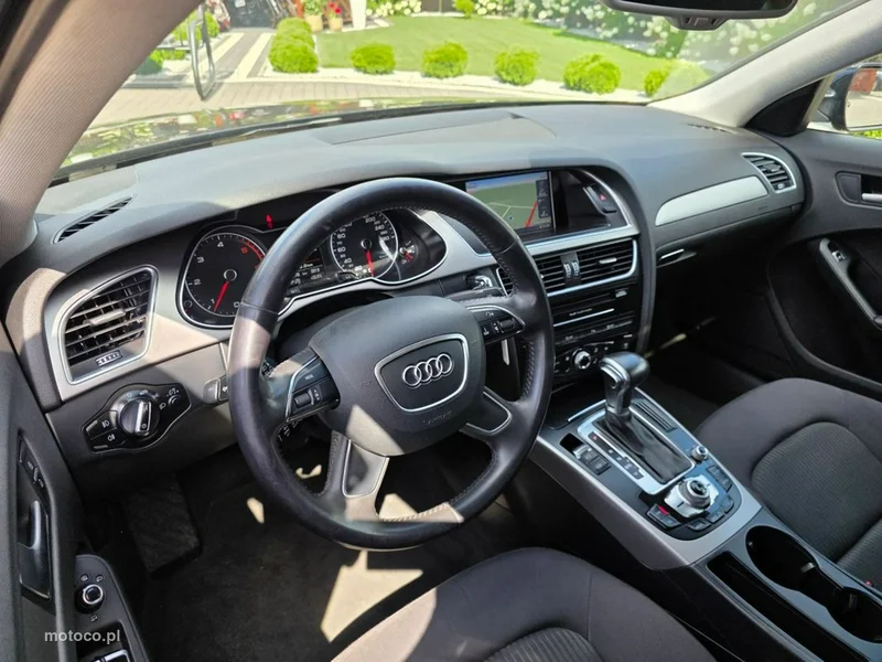 Audi A4 B8 17