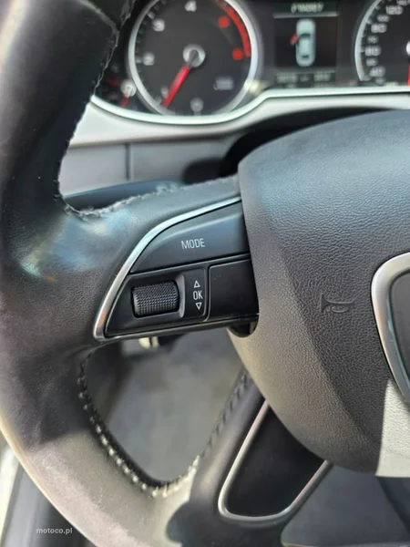 Audi A4 B8 21