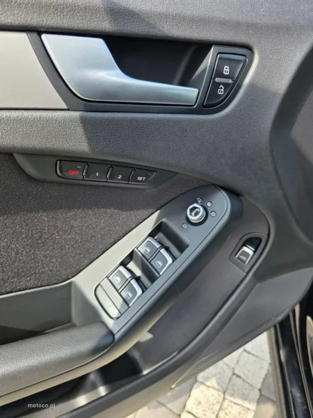 Audi A4 B8 26