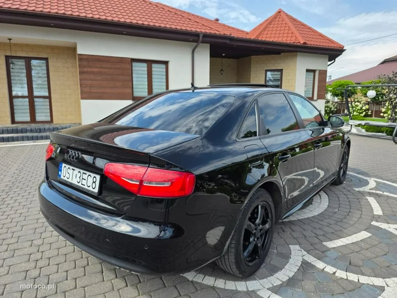 Audi A4 B8 4