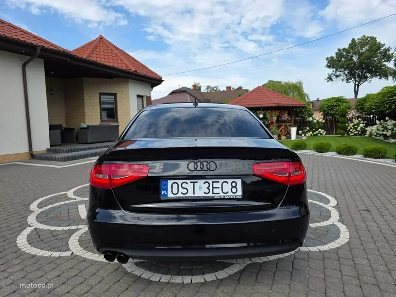 Audi A4 B8 8
