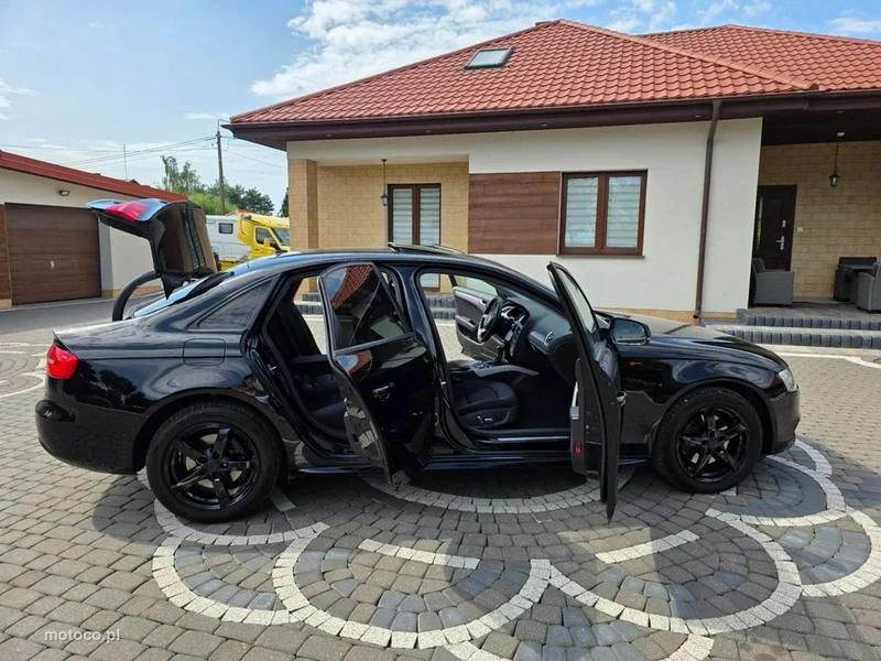 Audi A4 B8 10