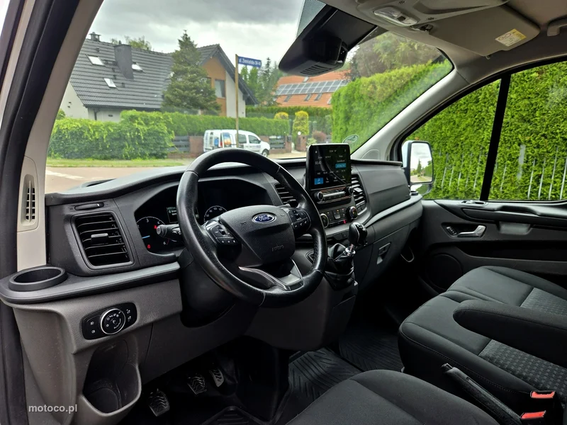 Ford Transit Custom 9