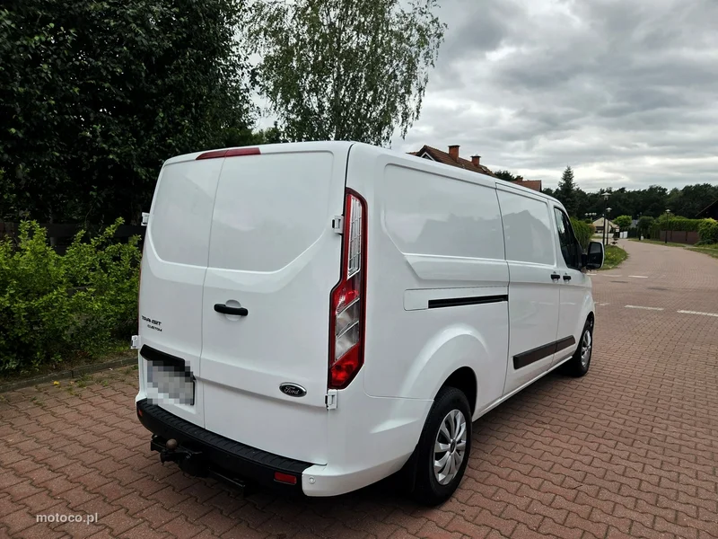 Ford Transit Custom 3