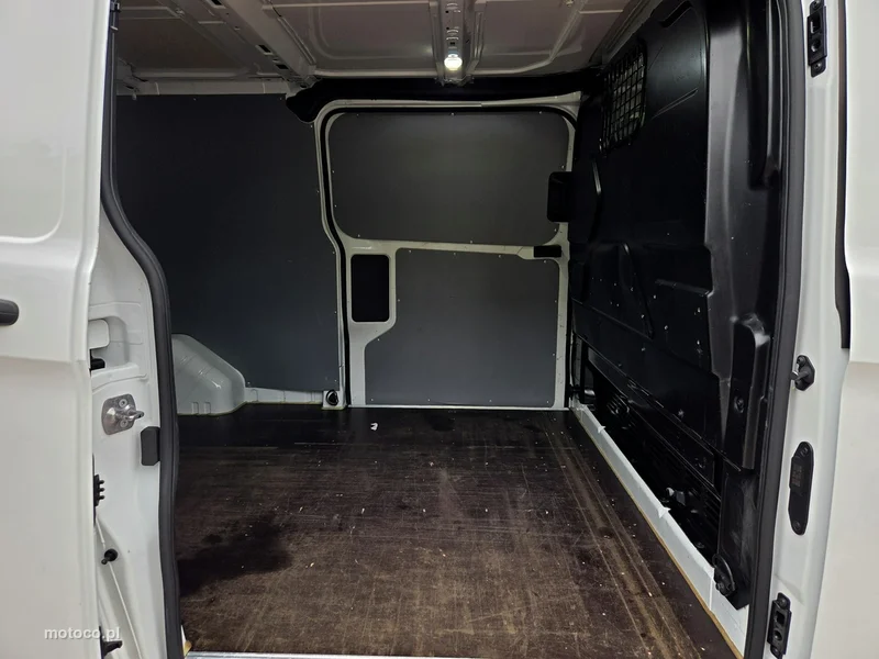 Ford Transit Custom 22
