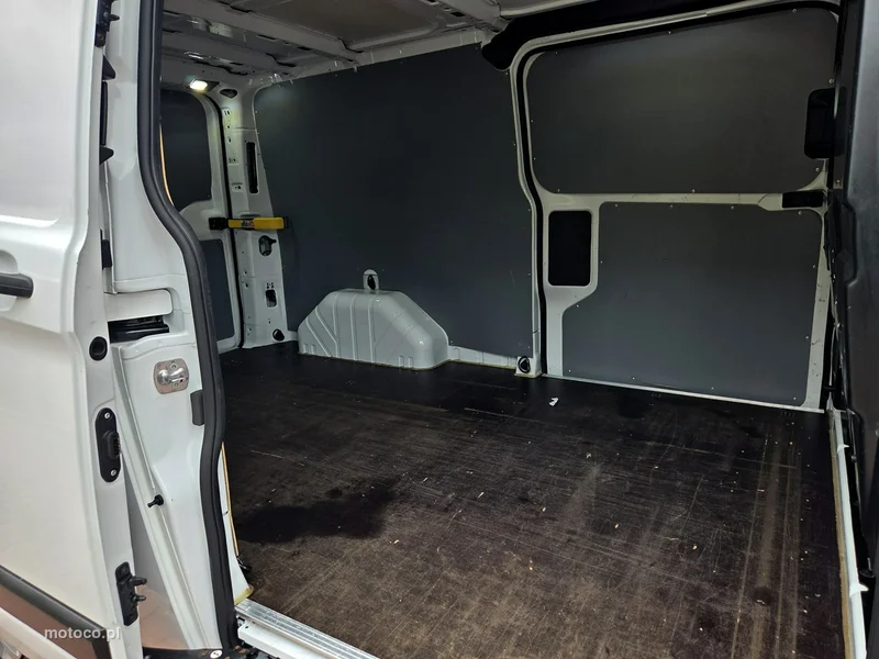Ford Transit Custom 23