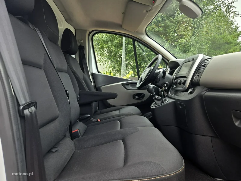 Renault Trafic 5