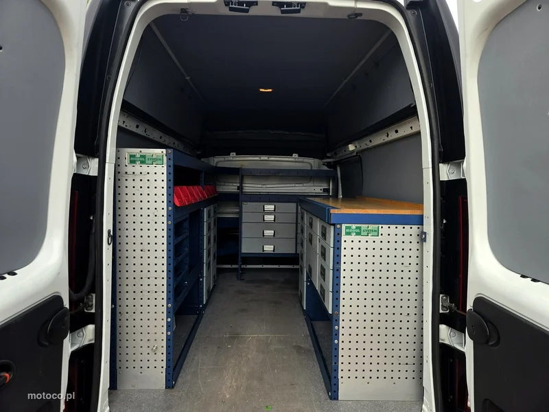 Renault Trafic 17