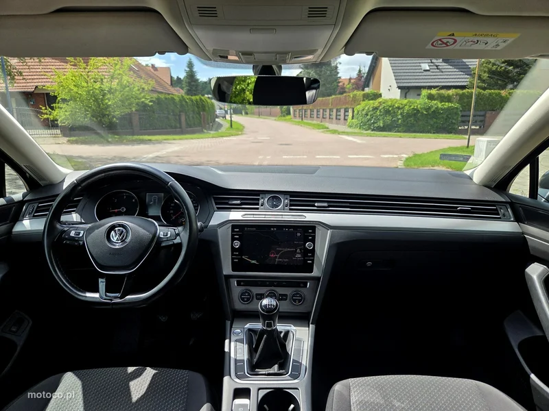Volkswagen Passat Variant B8 13