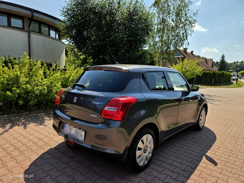 Suzuki Swift 2