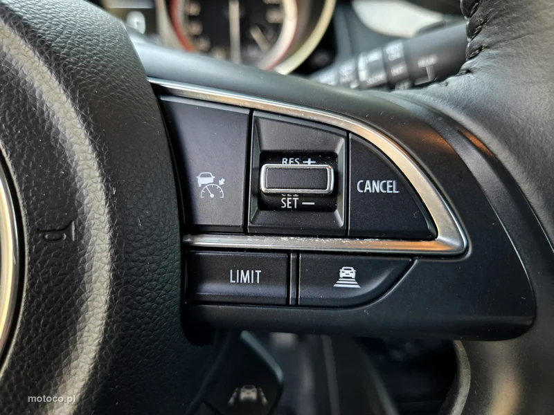 Suzuki Swift 21