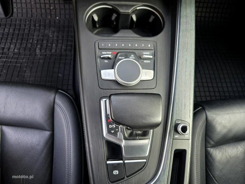 Audi A4 B9 24