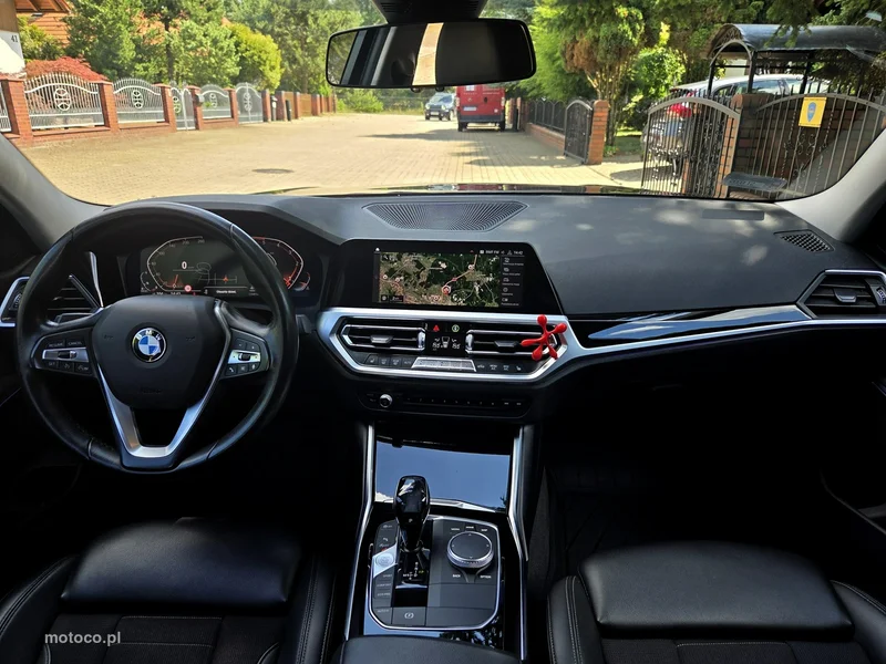 BMW Seria 3 G20 320 13