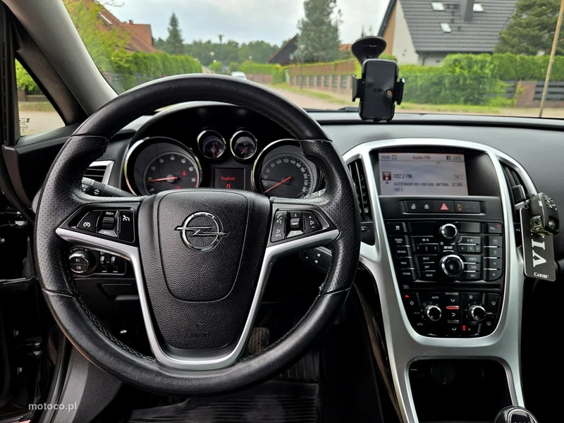 Opel Astra J 14