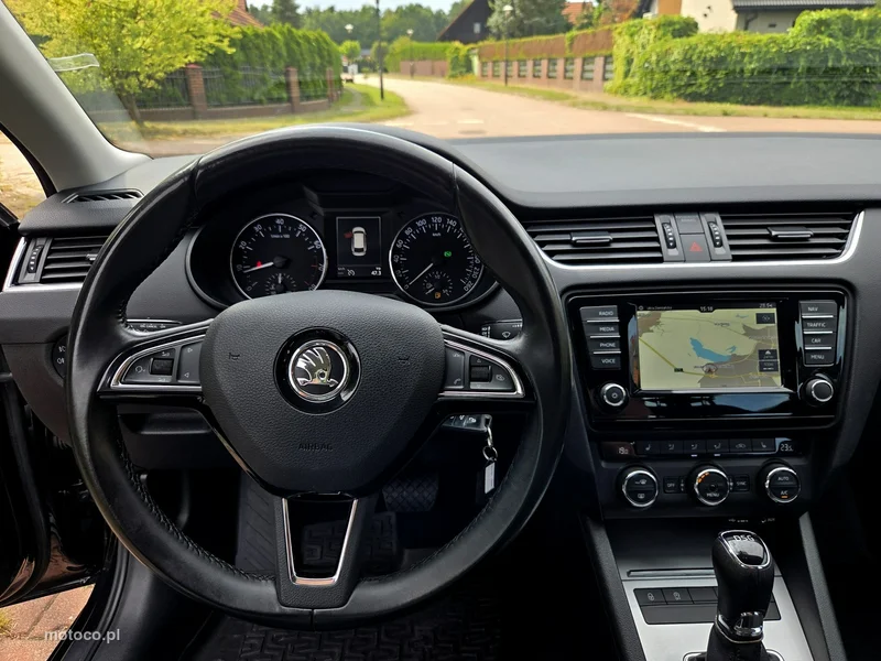 Skoda Octavia III 11
