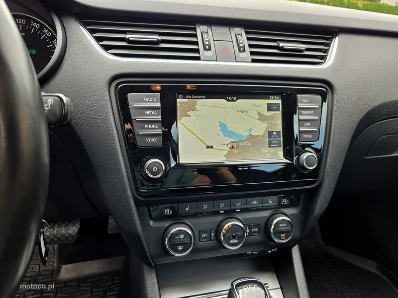 Skoda Octavia III 12