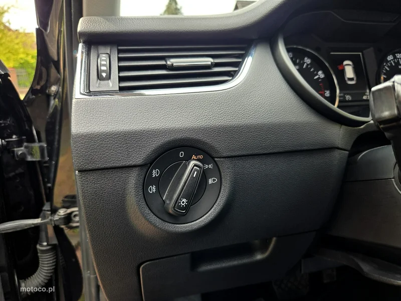 Skoda Octavia III 14