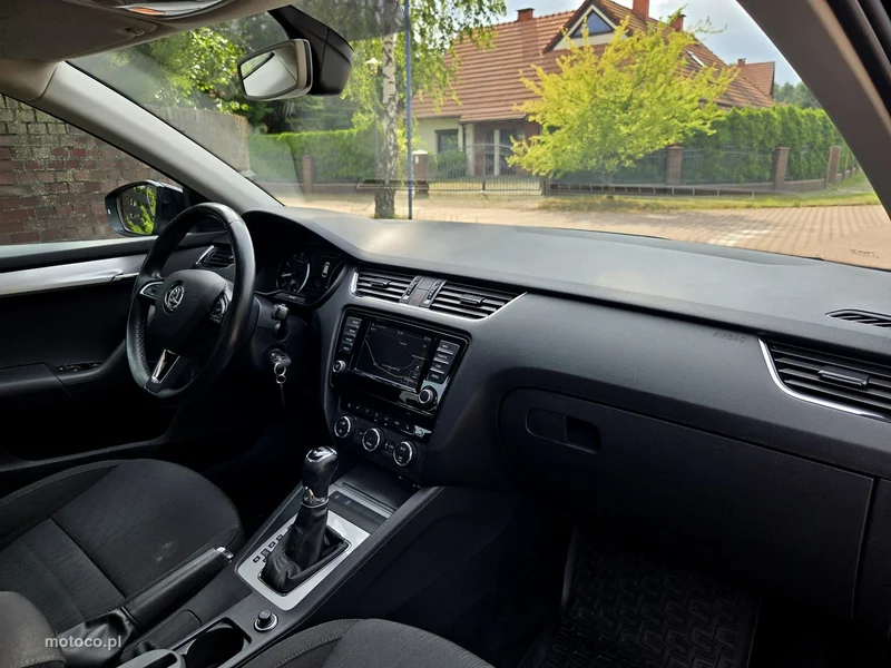 Skoda Octavia III 6