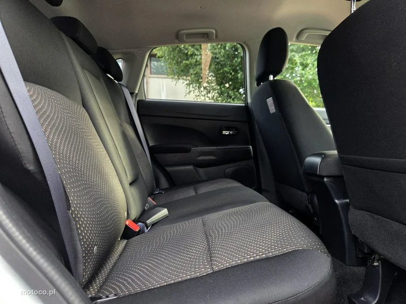 Mitsubishi ASX 8