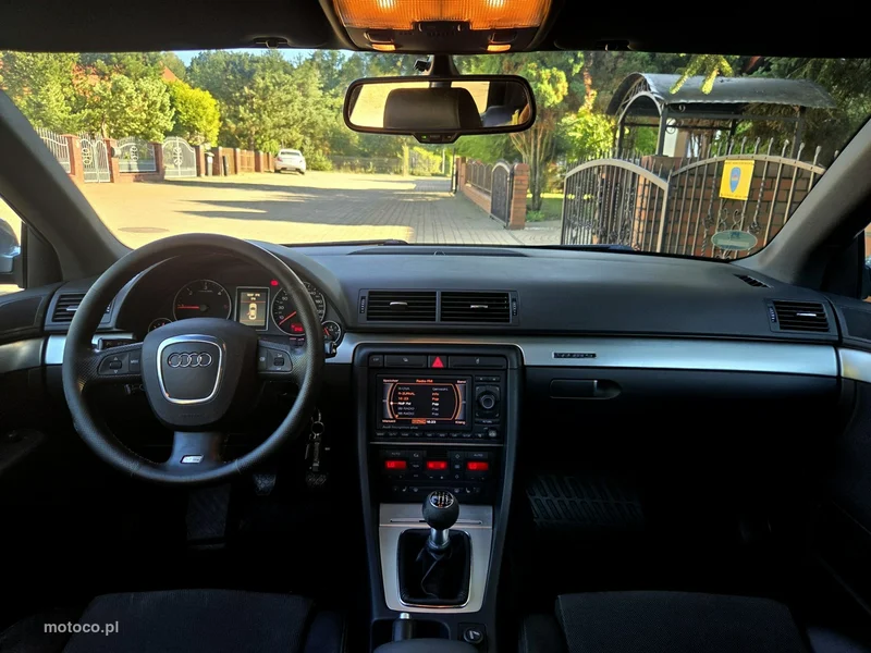 Audi A4 B7 13