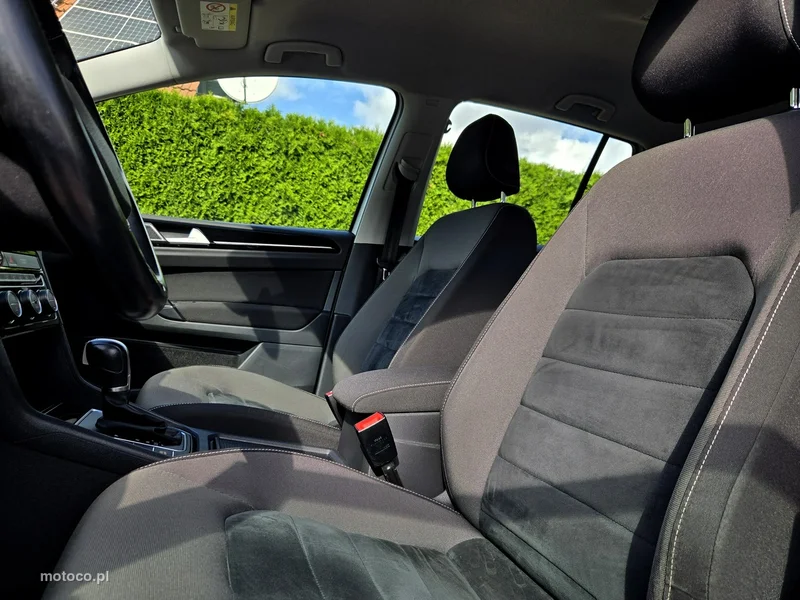 Volkswagen Golf Sportsvan VII 10