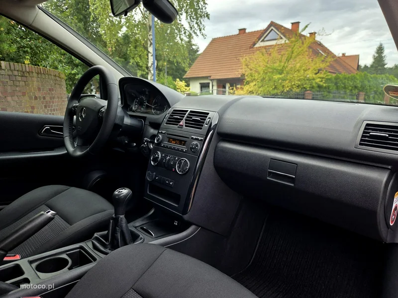 Mercedes-Benz Klasa A W169 A 160 6