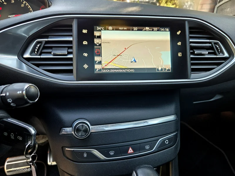 Peugeot 308 15