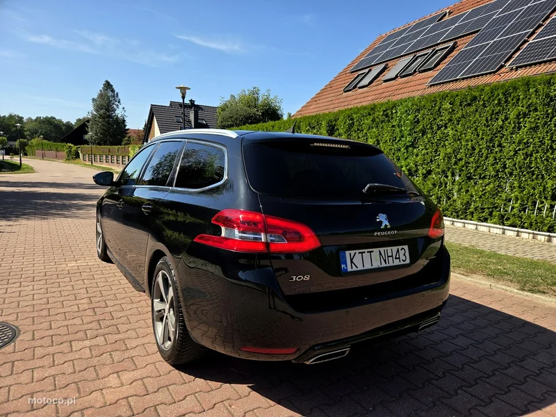 Peugeot 308 4