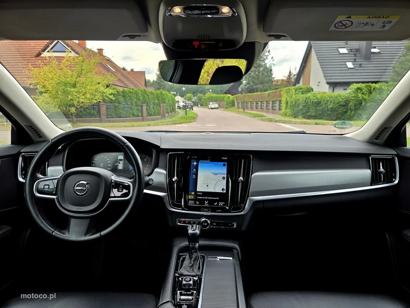 Volvo V90 13