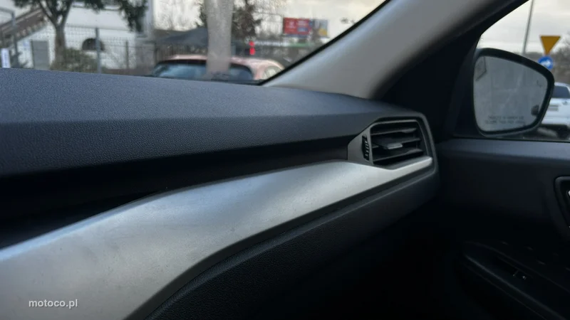 Ford Kuga III 11