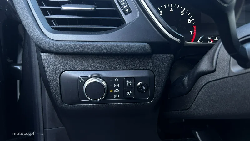 Ford Kuga III 12