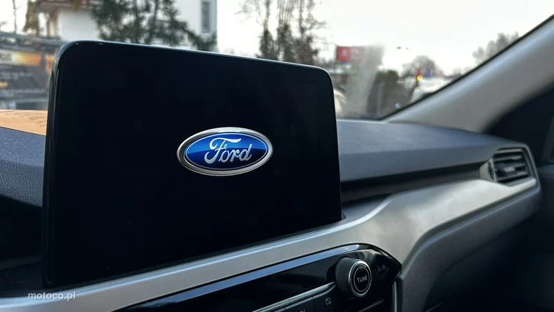 Ford Kuga III 13