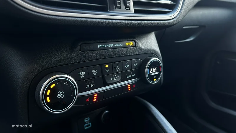 Ford Kuga III 14