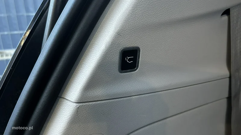 Chrysler Pacifica 11