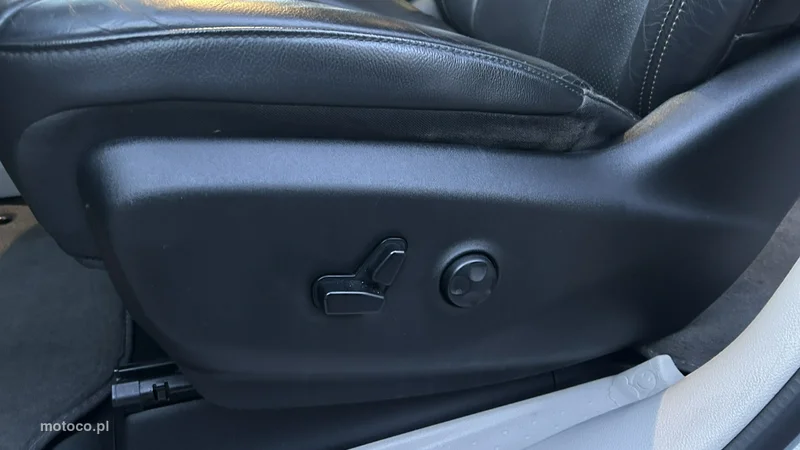 Chrysler Pacifica 20