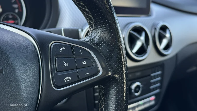 Mercedes-Benz Klasa B W246 B 250 23