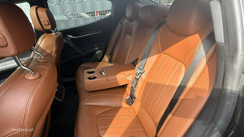 Maserati Ghibli 14