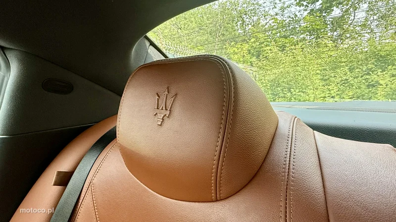 Maserati Ghibli 16