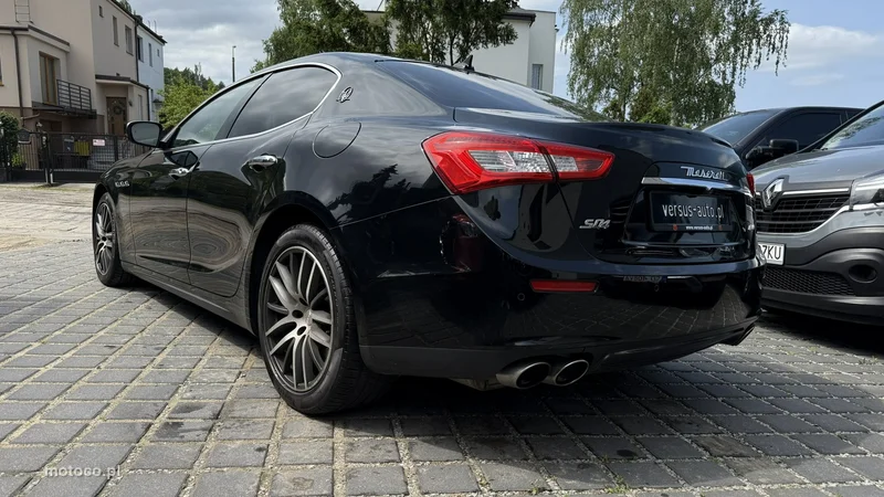 Maserati Ghibli 7