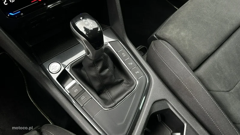 Volkswagen Tiguan AD 15