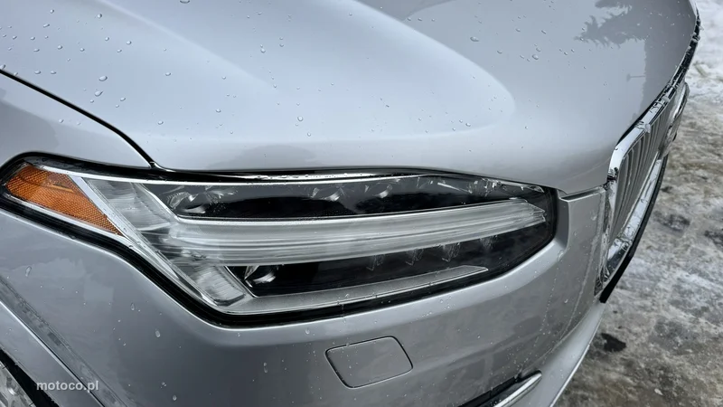 Volvo XC 90 33