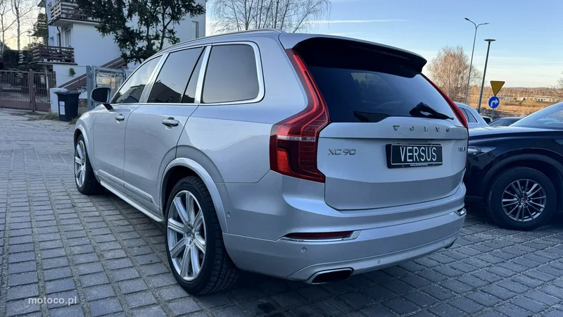 Volvo XC 90 6